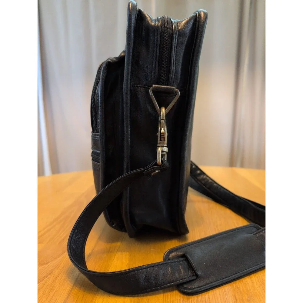 Vtg Carlo Amboldi Leather Black Messenger Shoulder Bag Travel Leather & Brass!